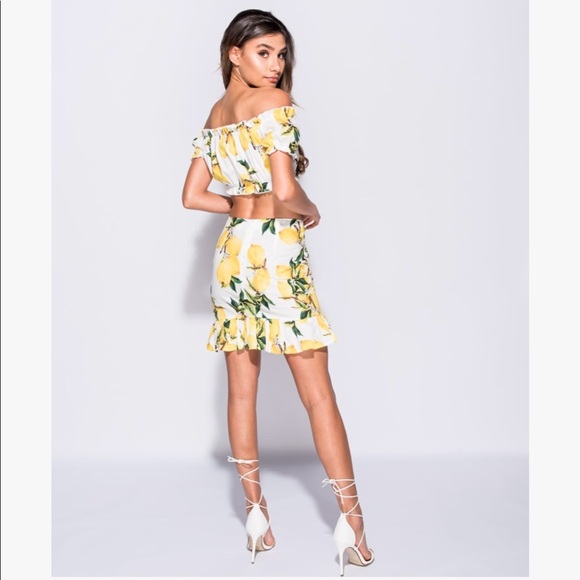 ❤️JUST IN❤️Lemon Print 2 pieces top & skirt🍋 - Picture 5 of 6